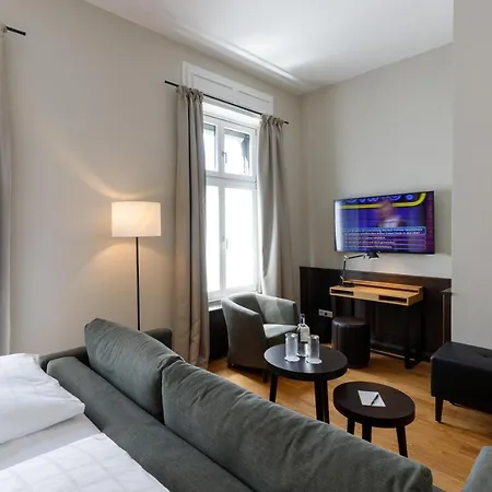 Alte Post Hotel 4*