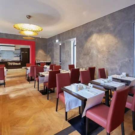 Alte Post Hotel 4*